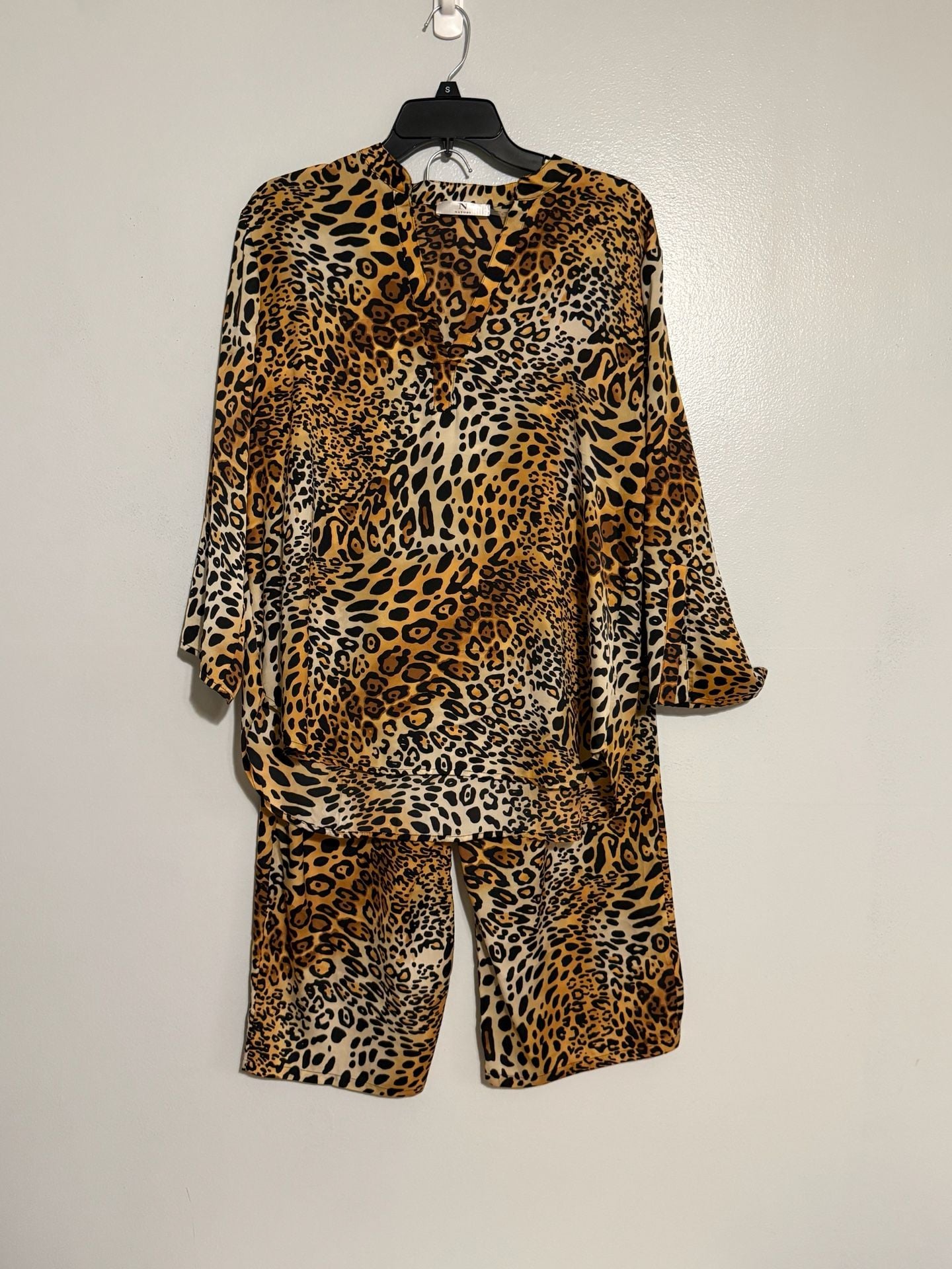 Natori Luxe Leopard Notch Collar Pajama Set 1