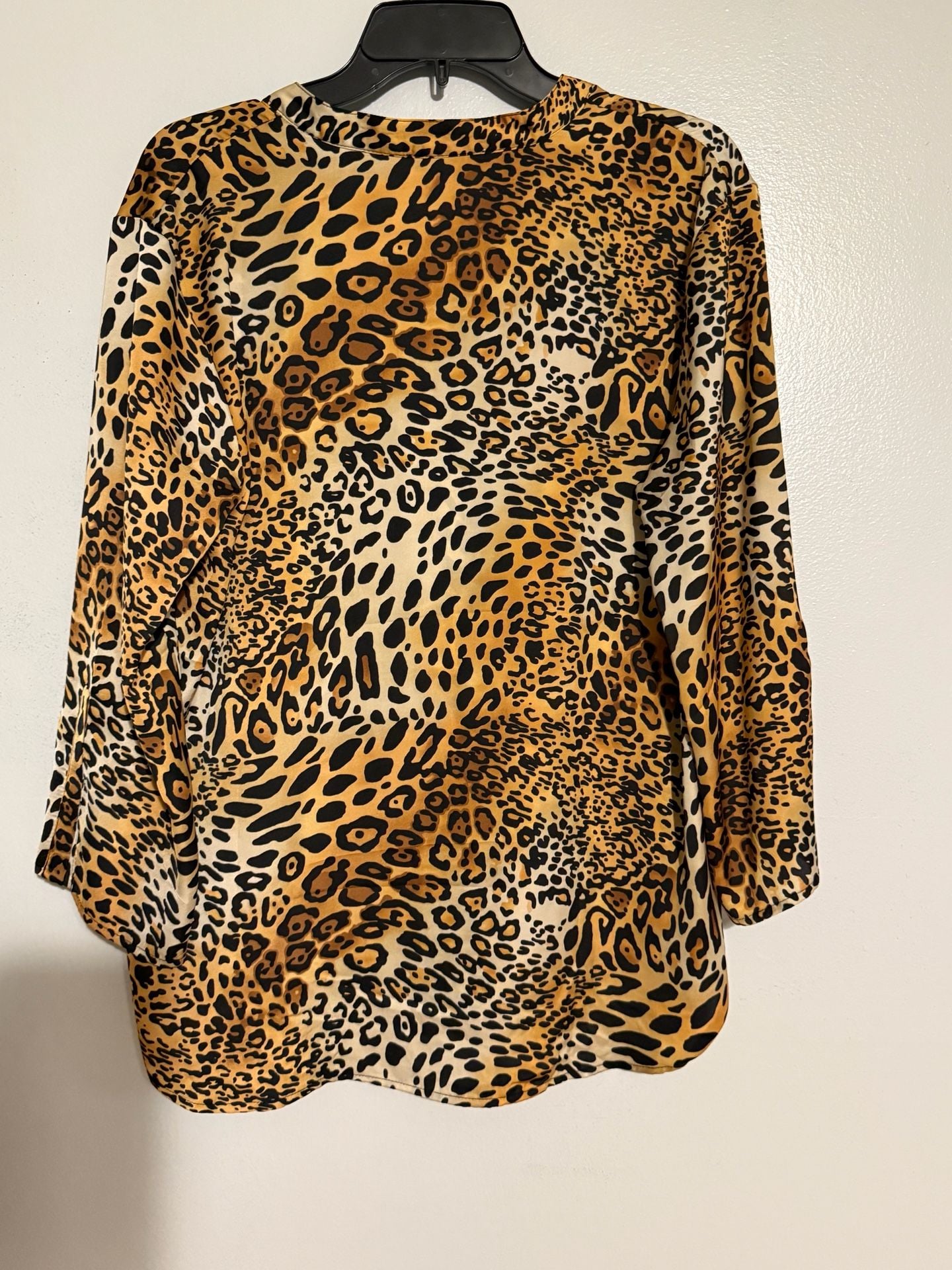 Natori Luxe Leopard Notch Collar Pajama Set 3