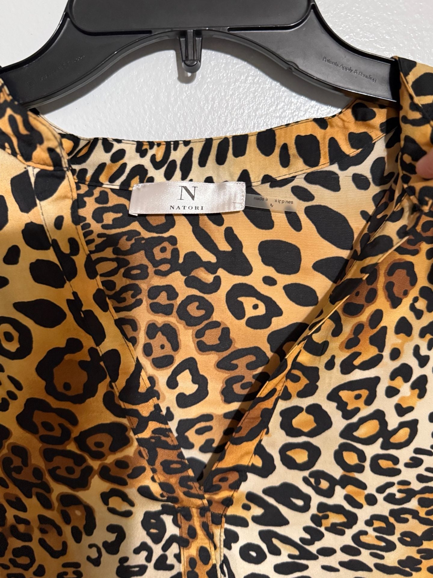 Natori Luxe Leopard Notch Collar Pajama Set 5