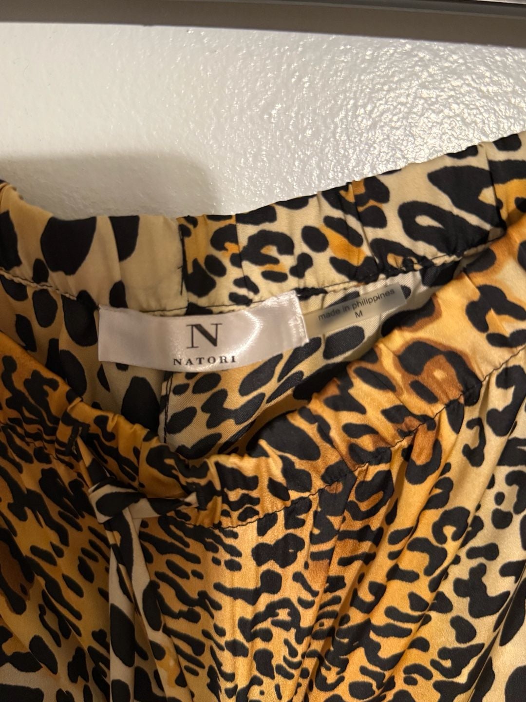 Natori Luxe Leopard Notch Collar Pajama Set 7
