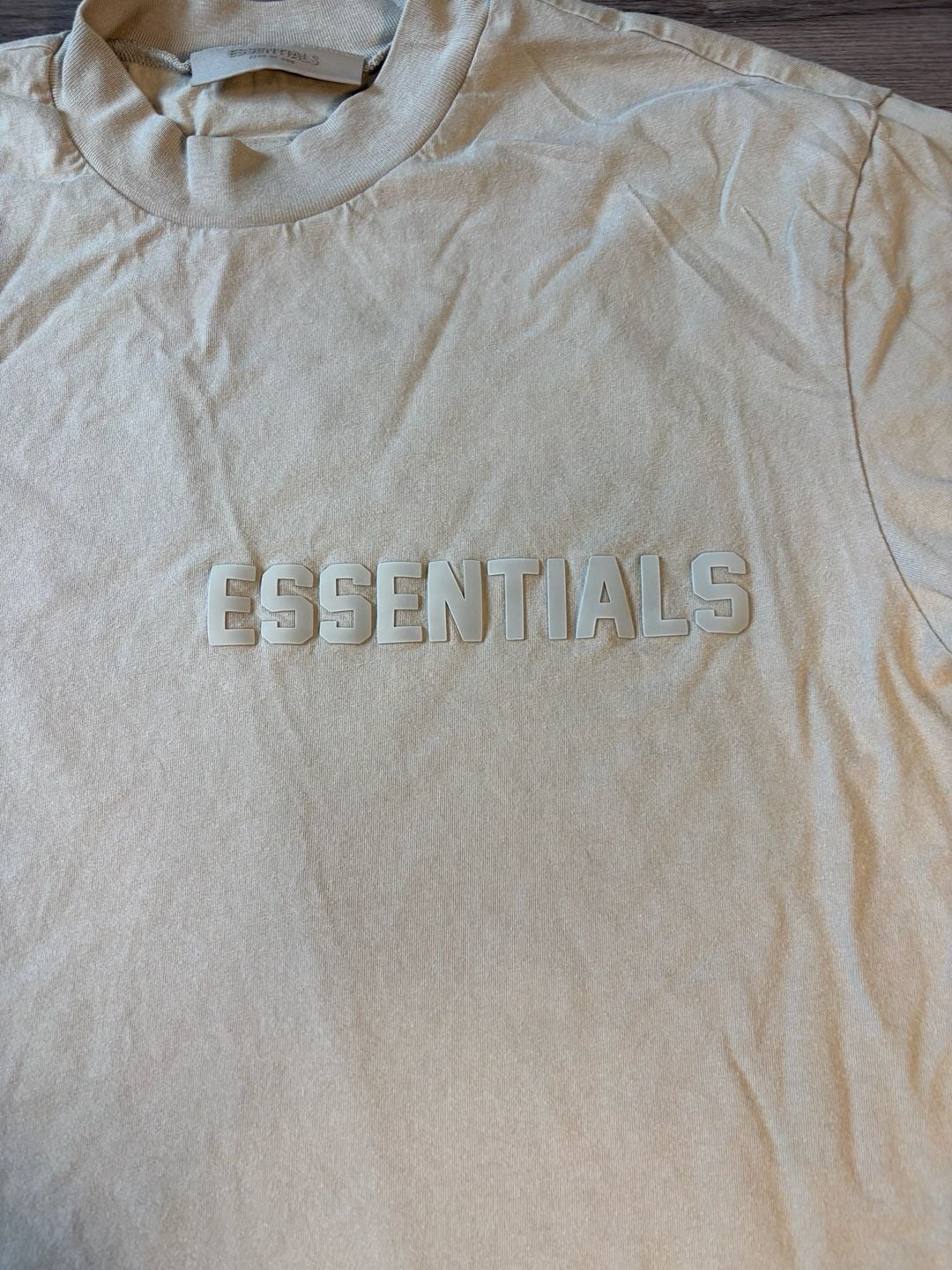 Fear of God Essentials Short Sleeve Embossed Logo T-Shirt 3