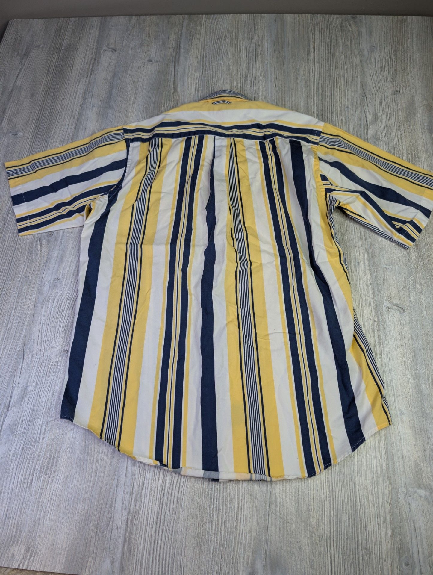 Hunt Club Collection Men's Short Sleeve Button-Down Striped Shirt M/M 11