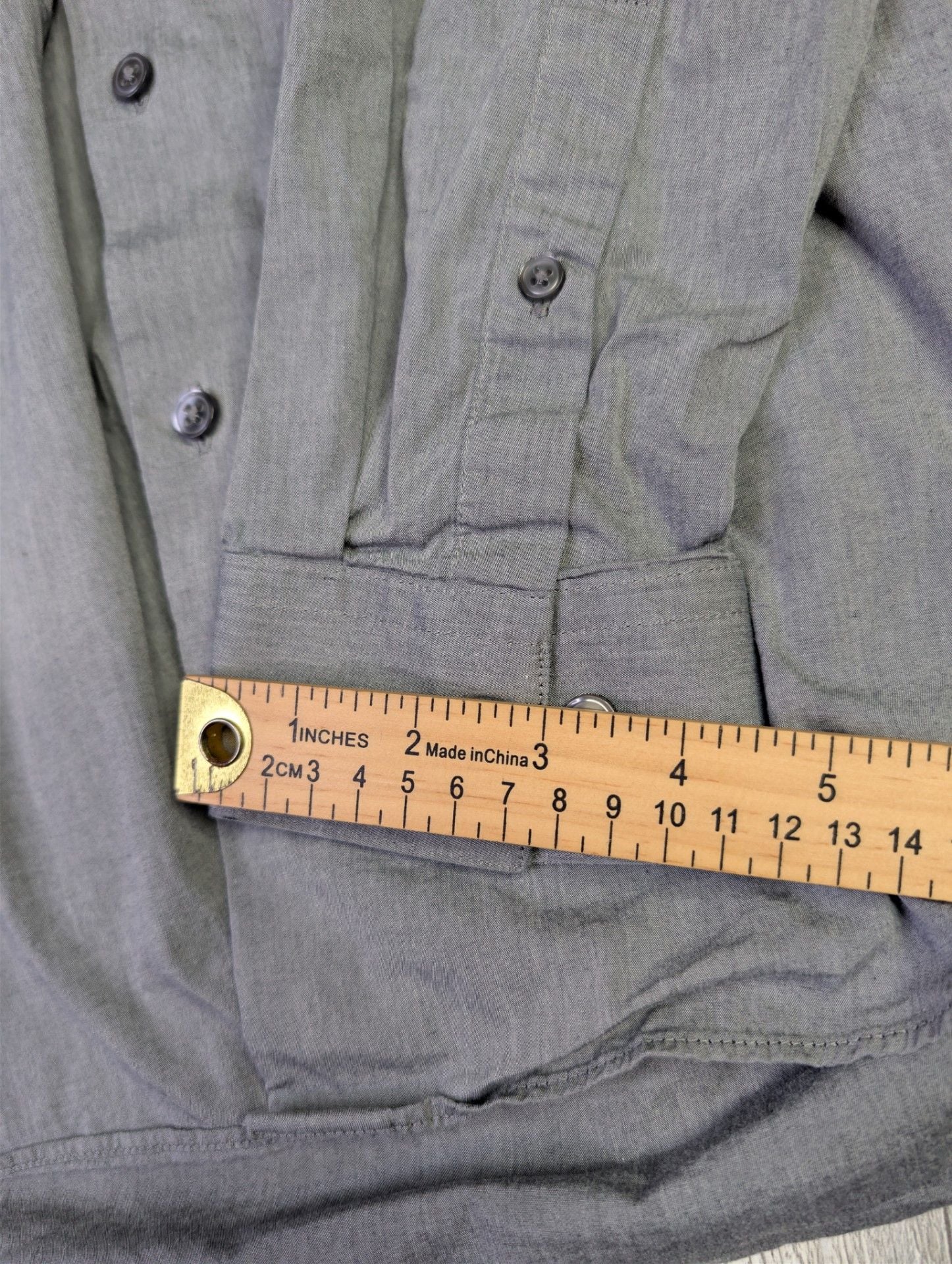 Apt. 9 Men's Long Sleeve Button Up Shirt Gray Size L 16-16.5 32/33 7
