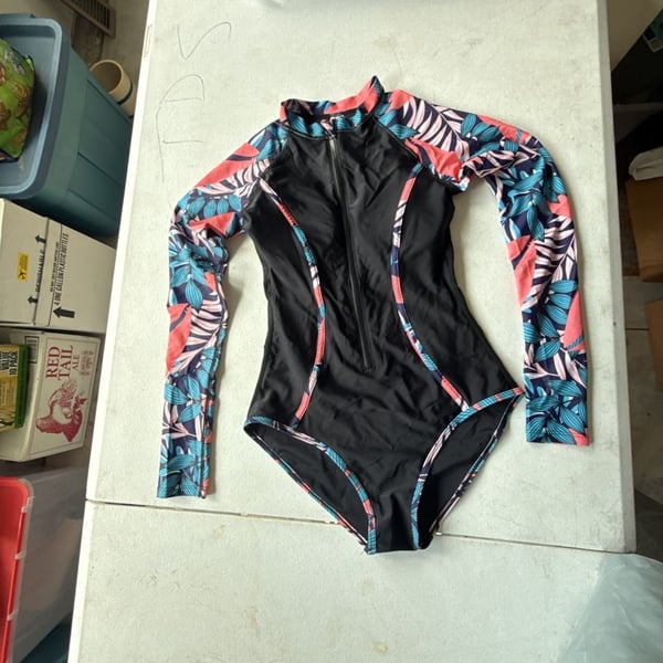 Tropical Print Long Sleeve Zipper Front One-Piece Rash Guard Swimsuit