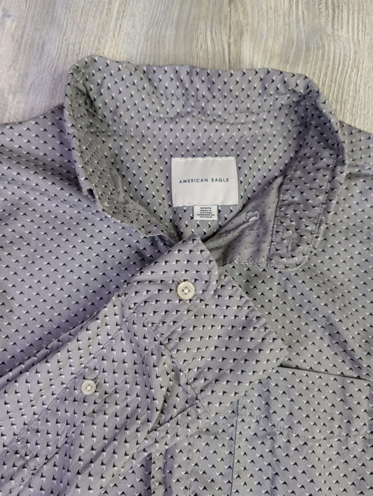 American Eagle Long Sleeve Geometric Print Button Down Shirt 2