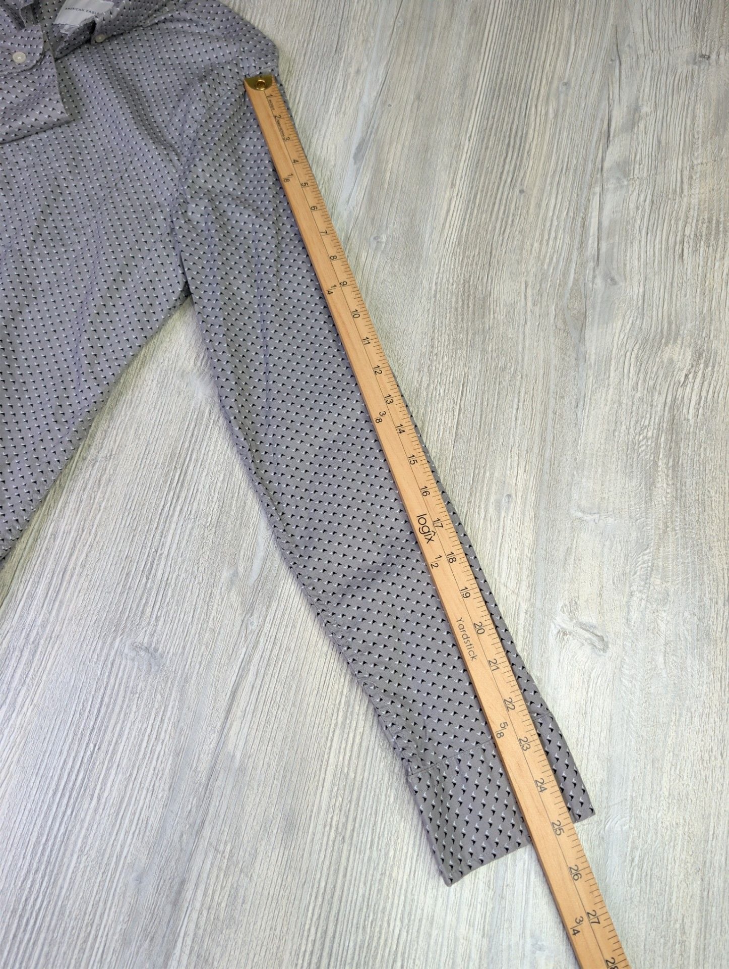 American Eagle Long Sleeve Geometric Print Button Down Shirt 5