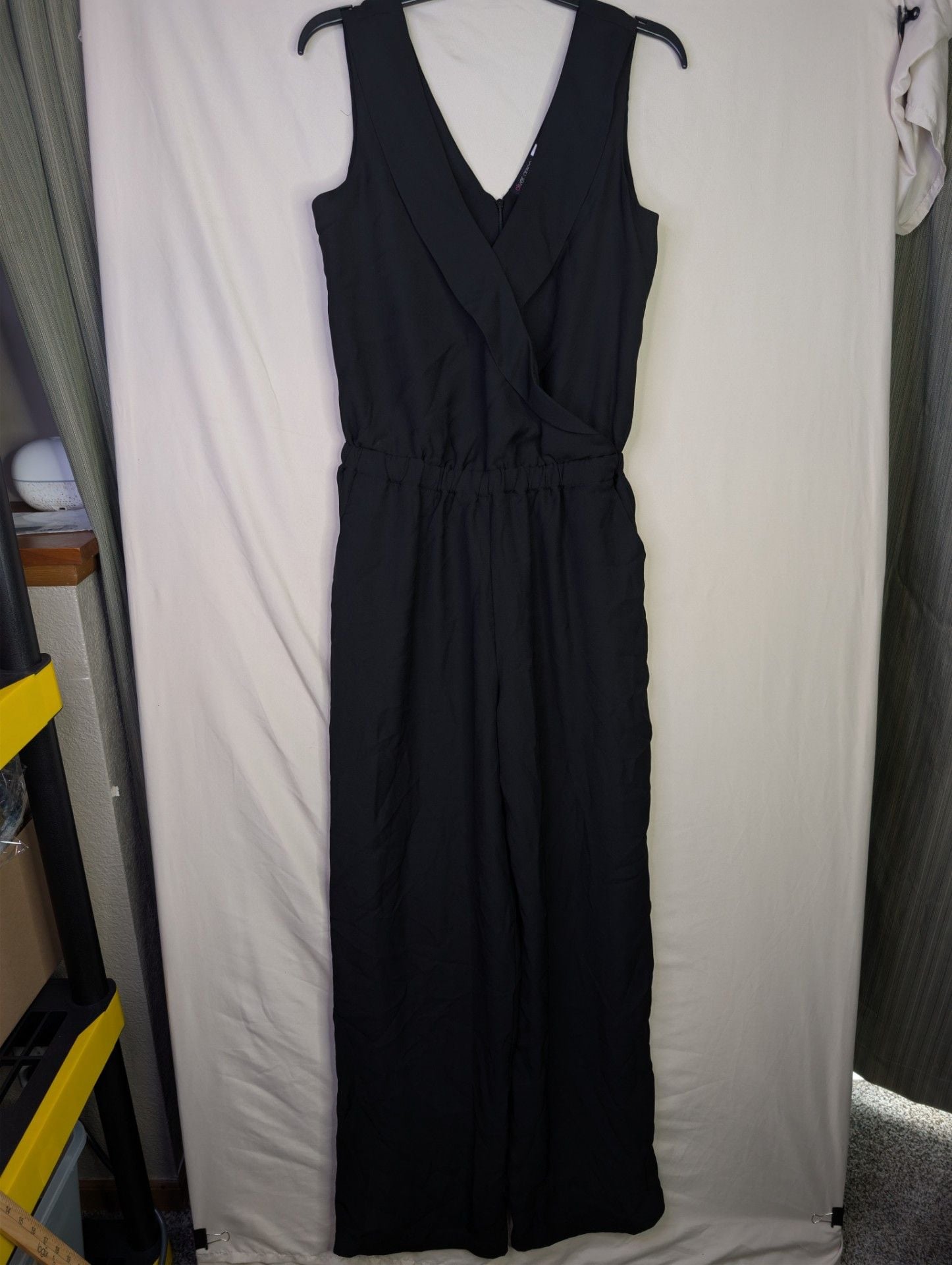 Oliver Grace Women's Black Sleeveless V-Neck Jumpsuit with Elastic Waist, SZ PM 2
