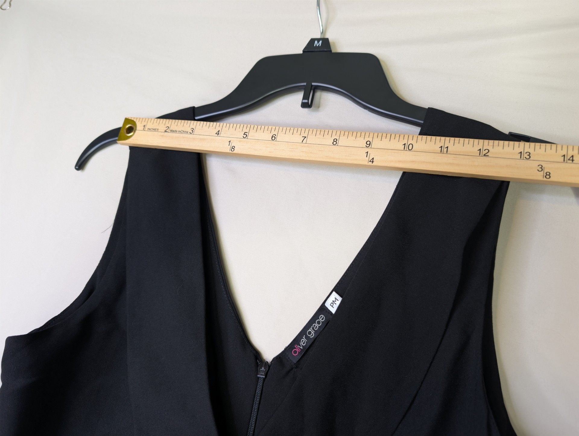 Oliver Grace Women's Black Sleeveless V-Neck Jumpsuit with Elastic Waist, SZ PM 6