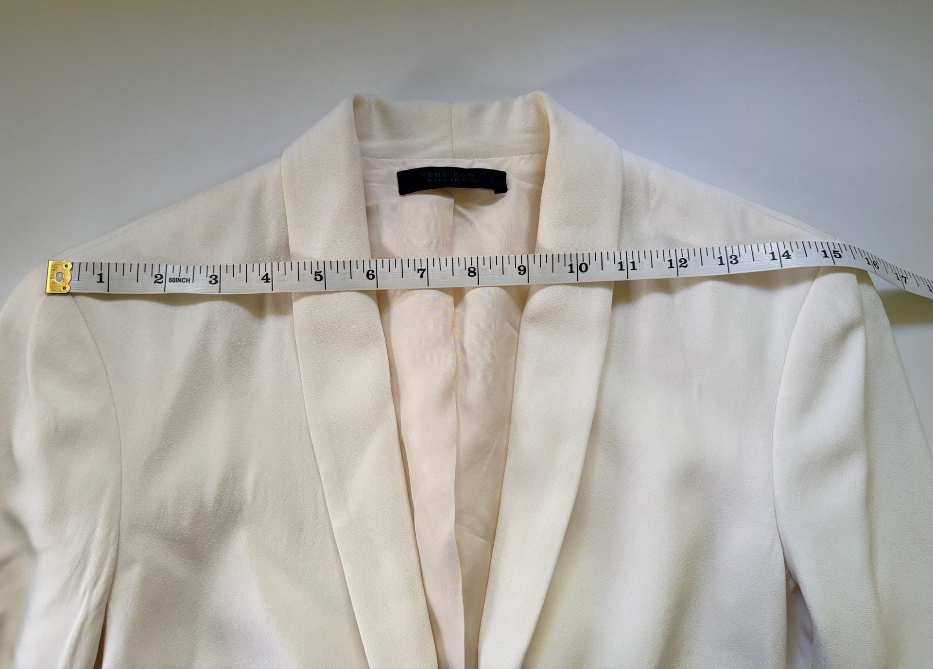 The Row Off-White Single-Breasted Shawl Collar Blazer 10