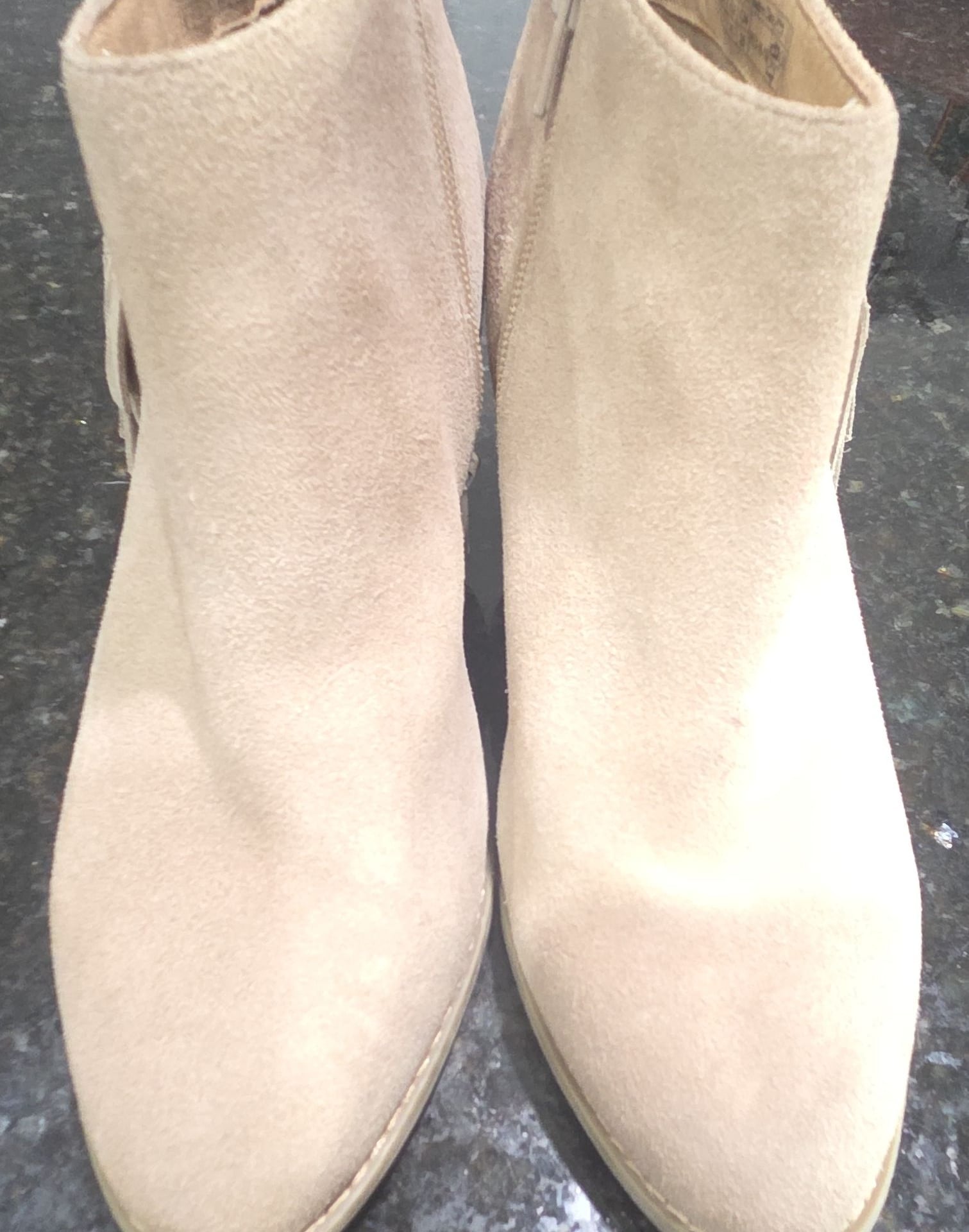 Vionic Faros size 9 tan fringe leather boots with ankle bootie orthotic
*$130 on Shoe Shack (see pic)* 8