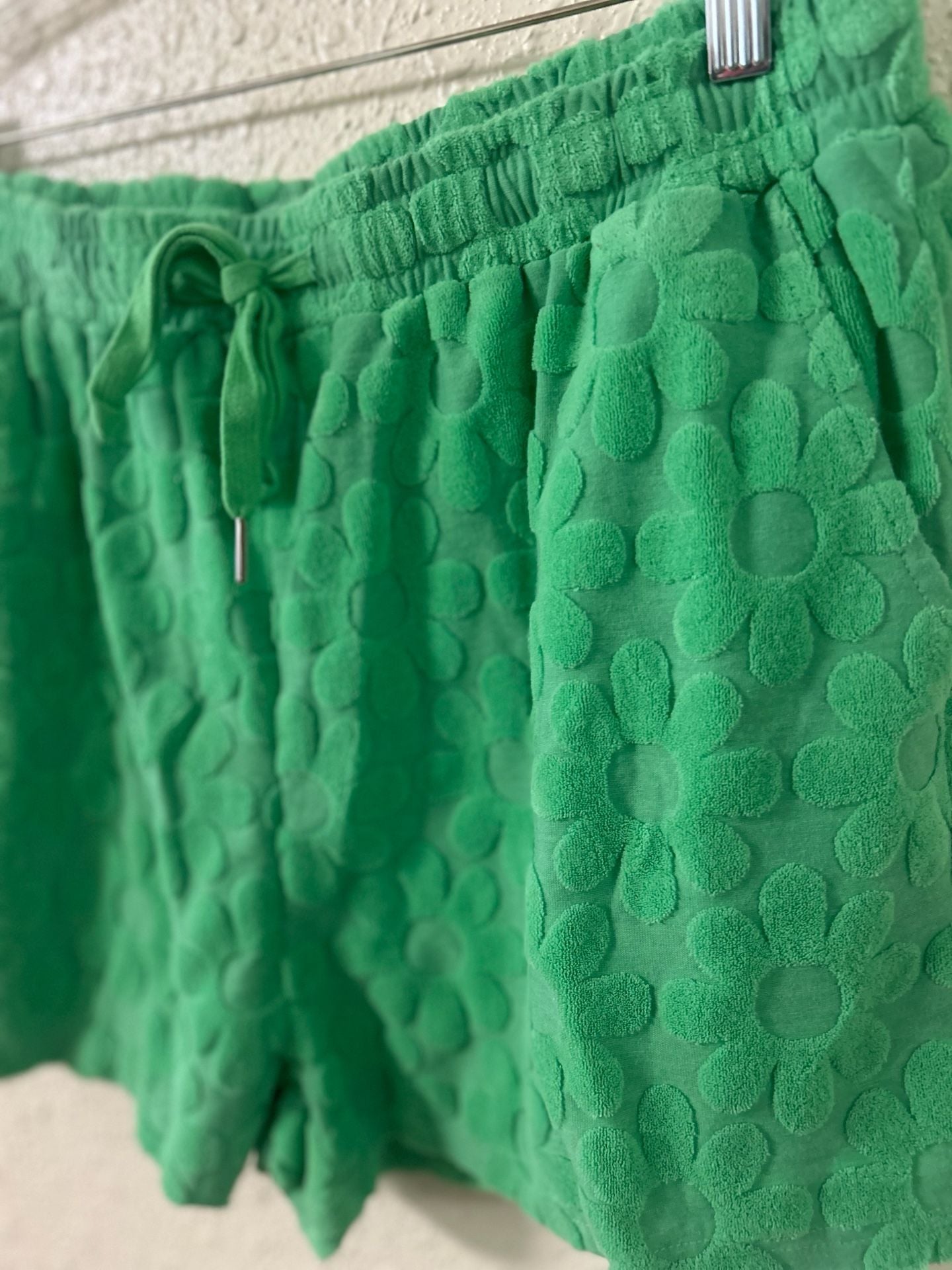 Pink Lily Green Floral Textured Terry Lounge Set 4