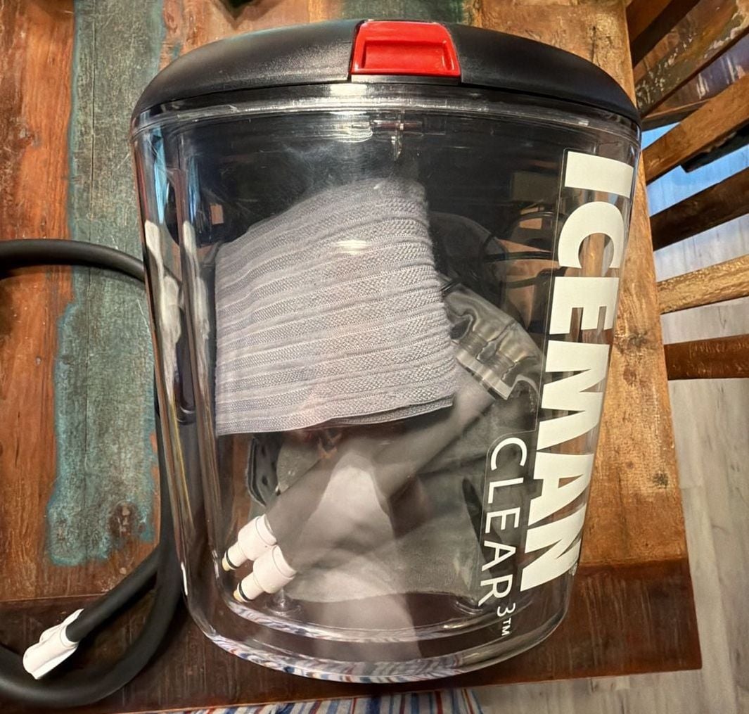 DonJoy IceMan CLEAR3 Cold Therapy Unit 1