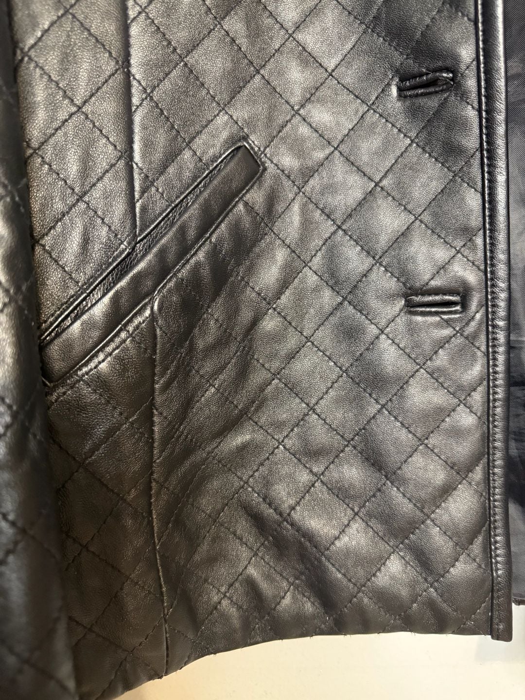 Siena Women's Black Quilted 100% Leather Button-Front Jacket Size 8 7
