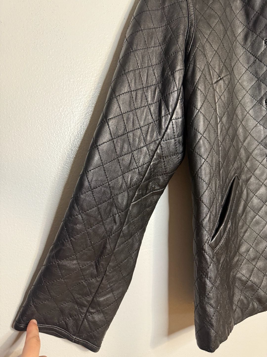 Siena Women's Black Quilted 100% Leather Button-Front Jacket Size 8 8