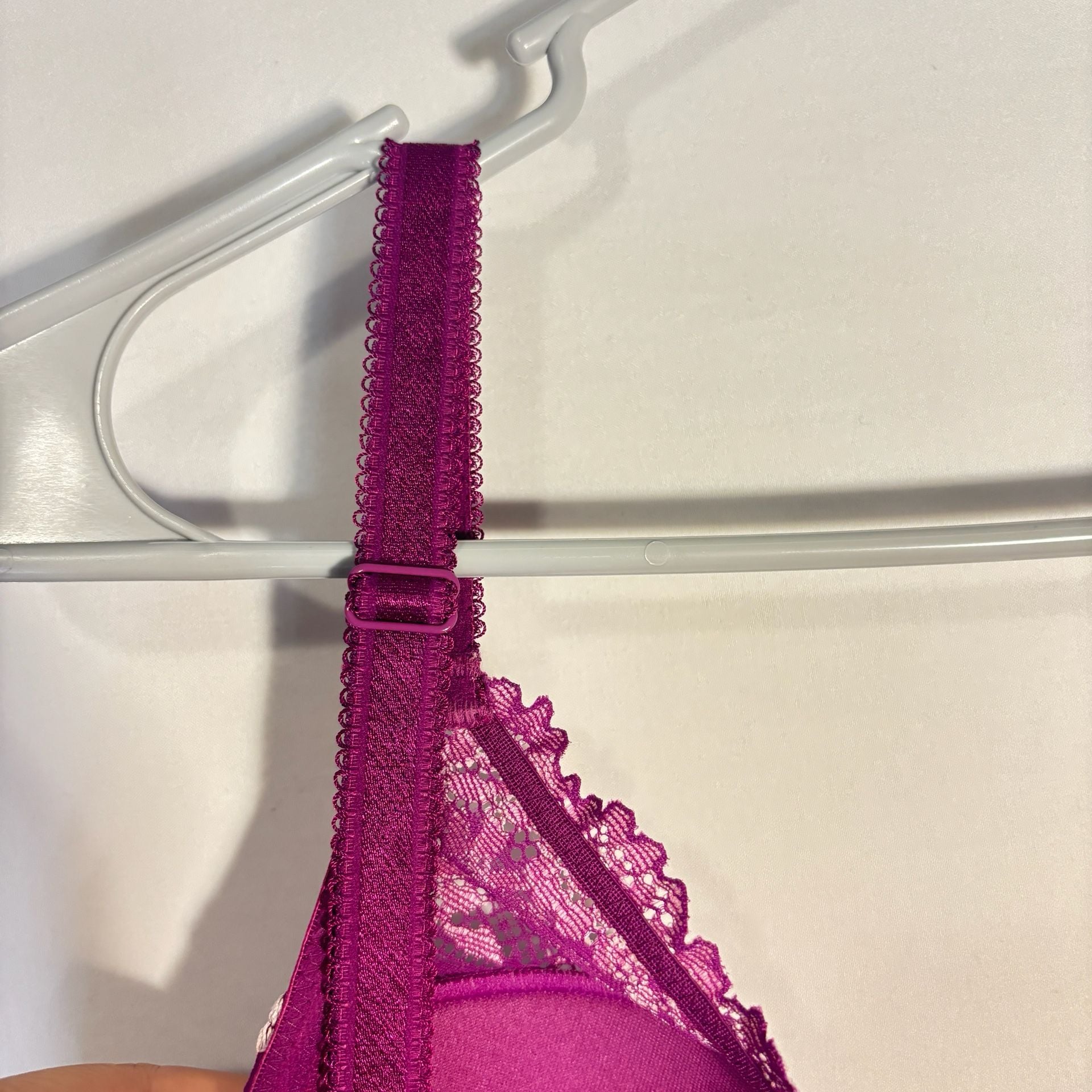 Wacoal Embrace Lace Underwire Contour Bra, Purple/Pink, 32DDD 4