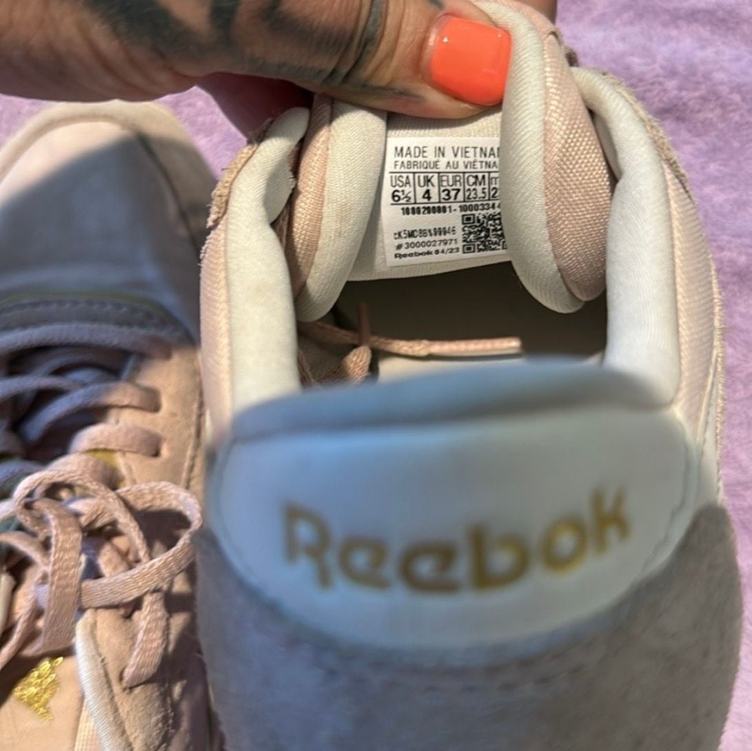 Reebok Classic Nylon BlushPink/RoseGold Suede/Satin Skrs sz.6.5 women’s 9