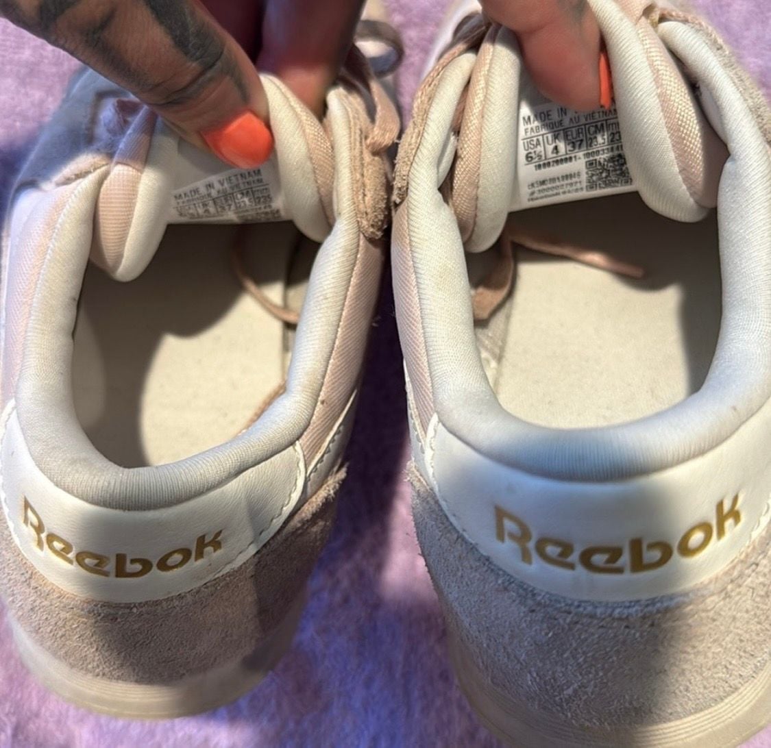 Reebok Classic Nylon BlushPink/RoseGold Suede/Satin Skrs sz.6.5 women’s 10