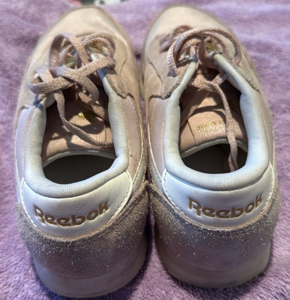 Reebok Classic Nylon BlushPink/RoseGold Suede/Satin Skrs sz.6.5 women’s 11