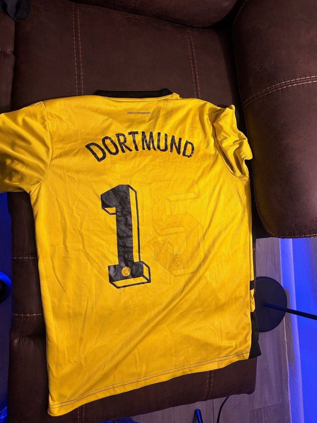 Borussia Dortmund BVB 09 2020-21 Home Soccer Jersey 3