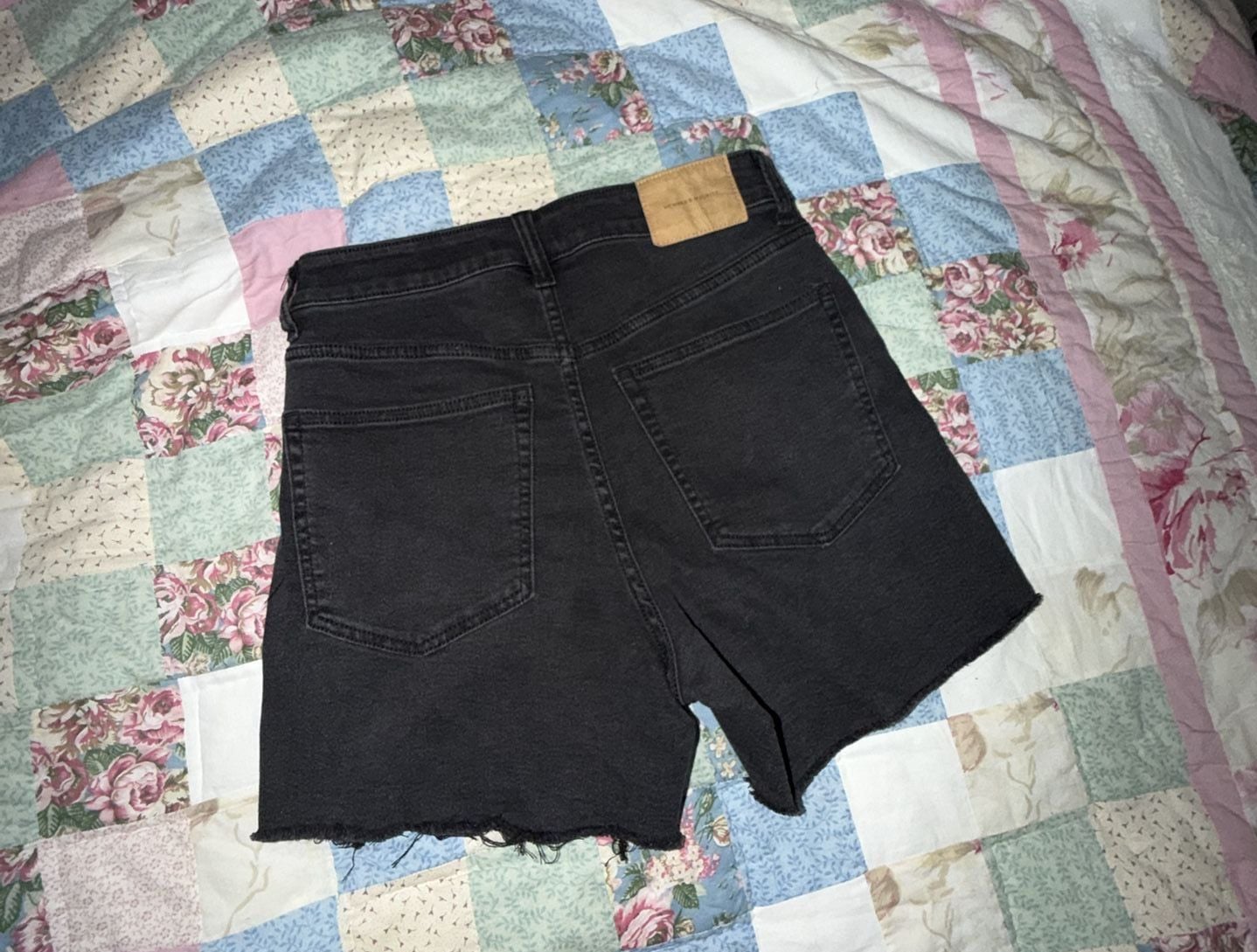 H&M Black Denim High Rise Raw Hem Shorts 5
