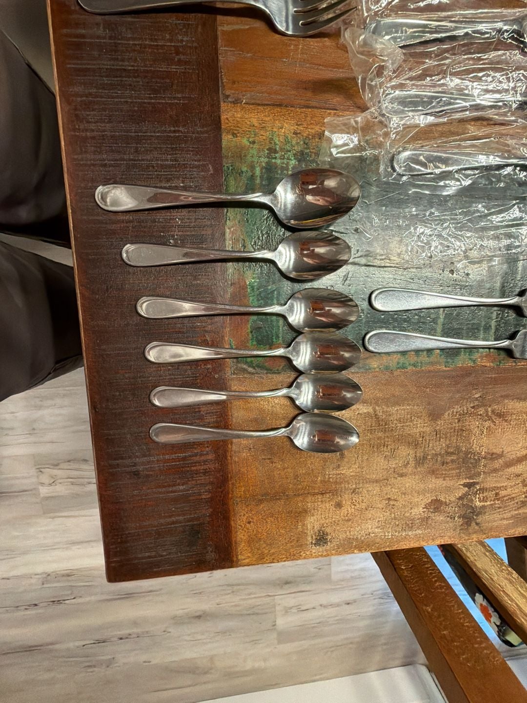 Oneida Flight-Reliance Stainless Steel Flatware Assorted Lot 7