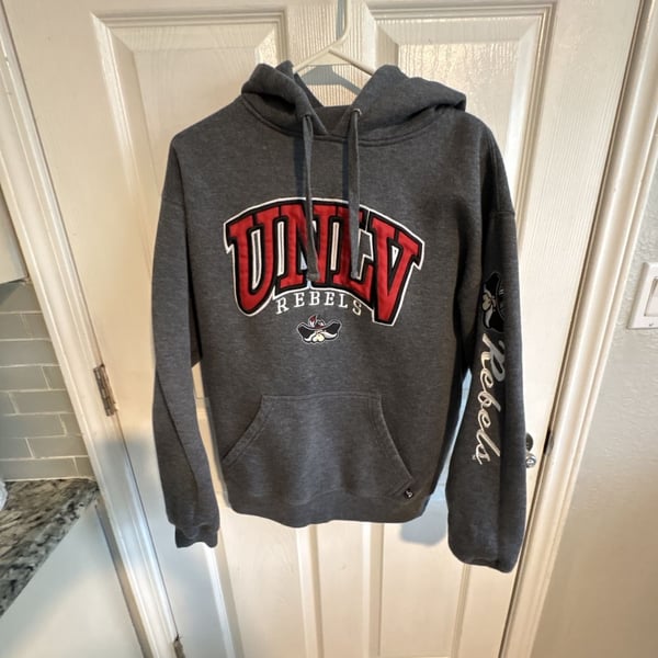 J.America Sportswear UNLV Rebels Gray Pullover Hoodie