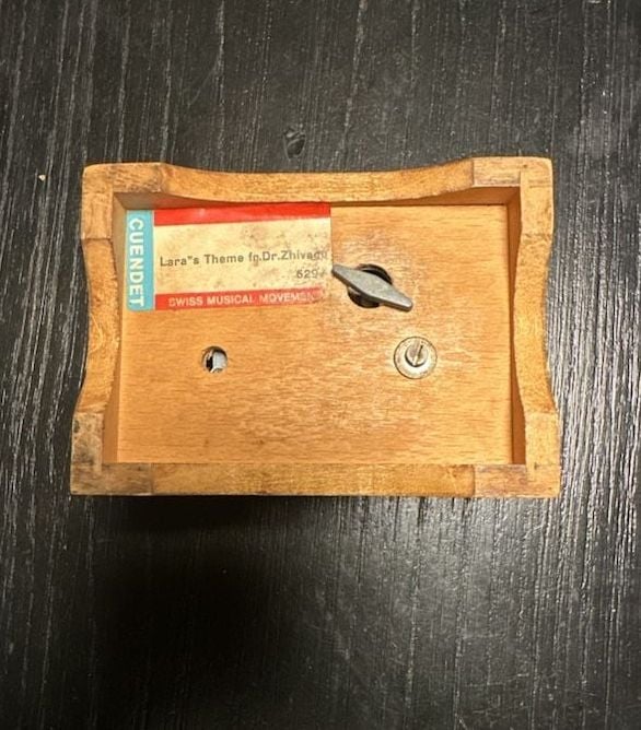 Cuendet Vintage Wooden Music Box with Swiss Musical Movement playing Lara's Theme from Dr. Zhivago 2