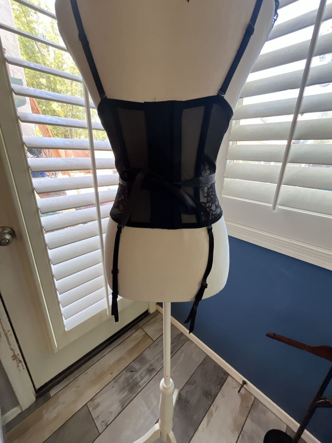 Black Lace Corset Lingerie Set with Garter straps 8