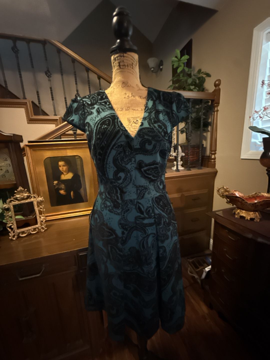 Vince Camuto Women's Teal and Black Paisley Flocked Cap Sleeve Dress 3