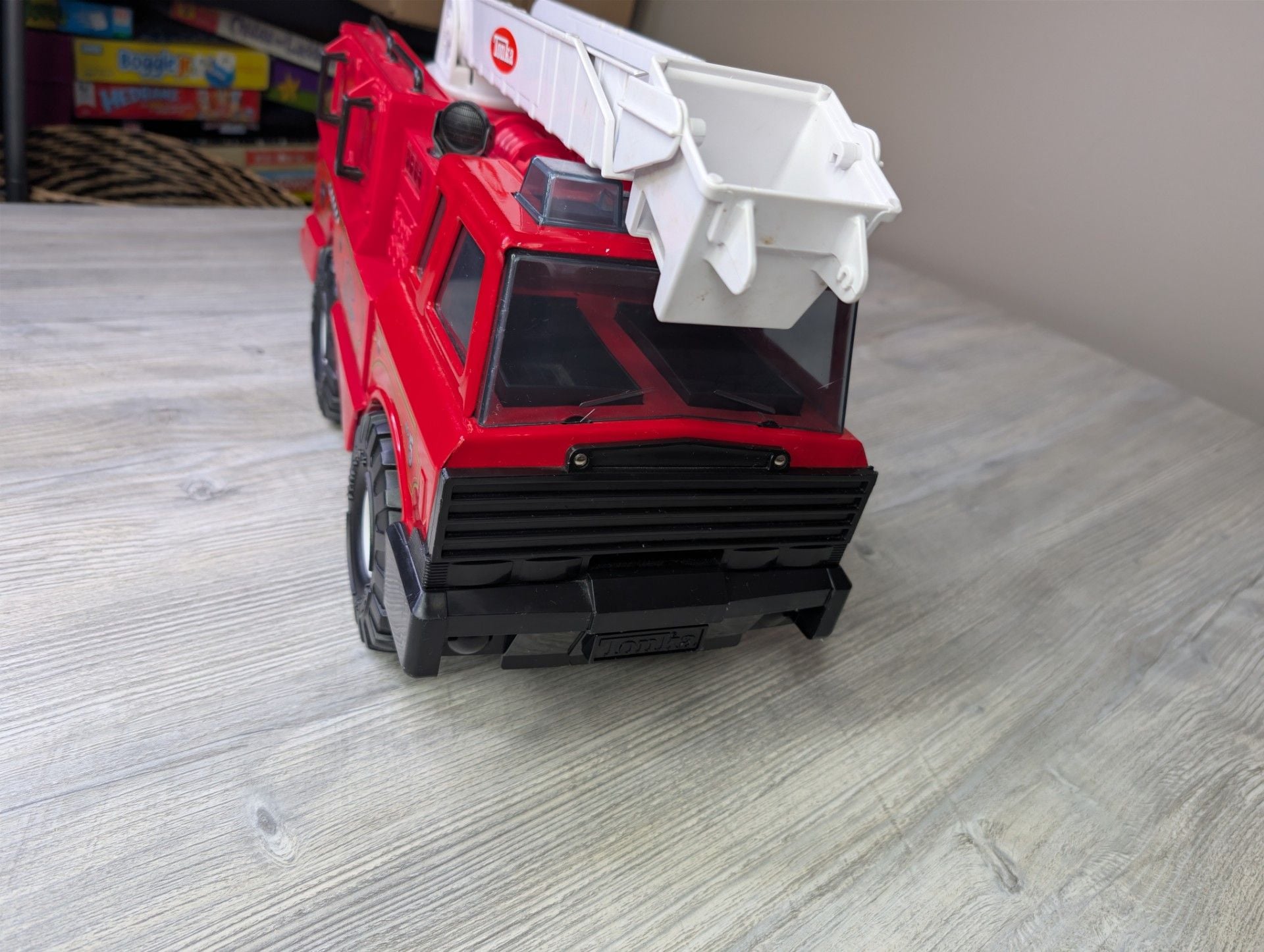 Vintage 1999 Tonka Fire Dept. No. 5 Ladder Truck 5