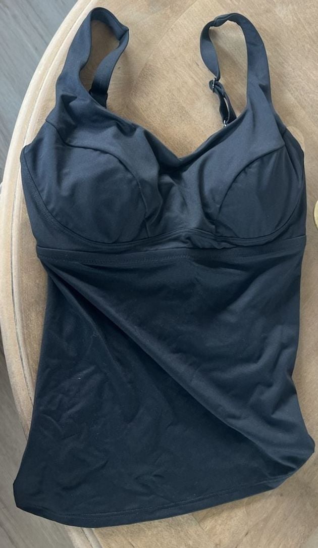 Athleta Bondi Bra Cup Underwire Tankini Top in Black 4