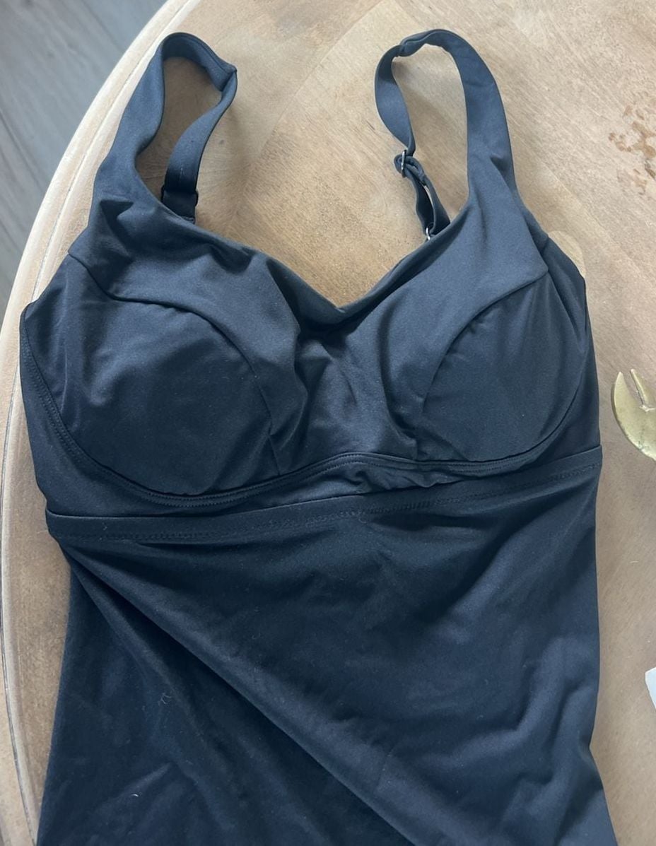 Athleta Bondi Bra Cup Underwire Tankini Top in Black 5