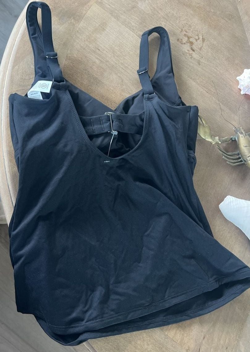 Athleta Bondi Bra Cup Underwire Tankini Top in Black 6