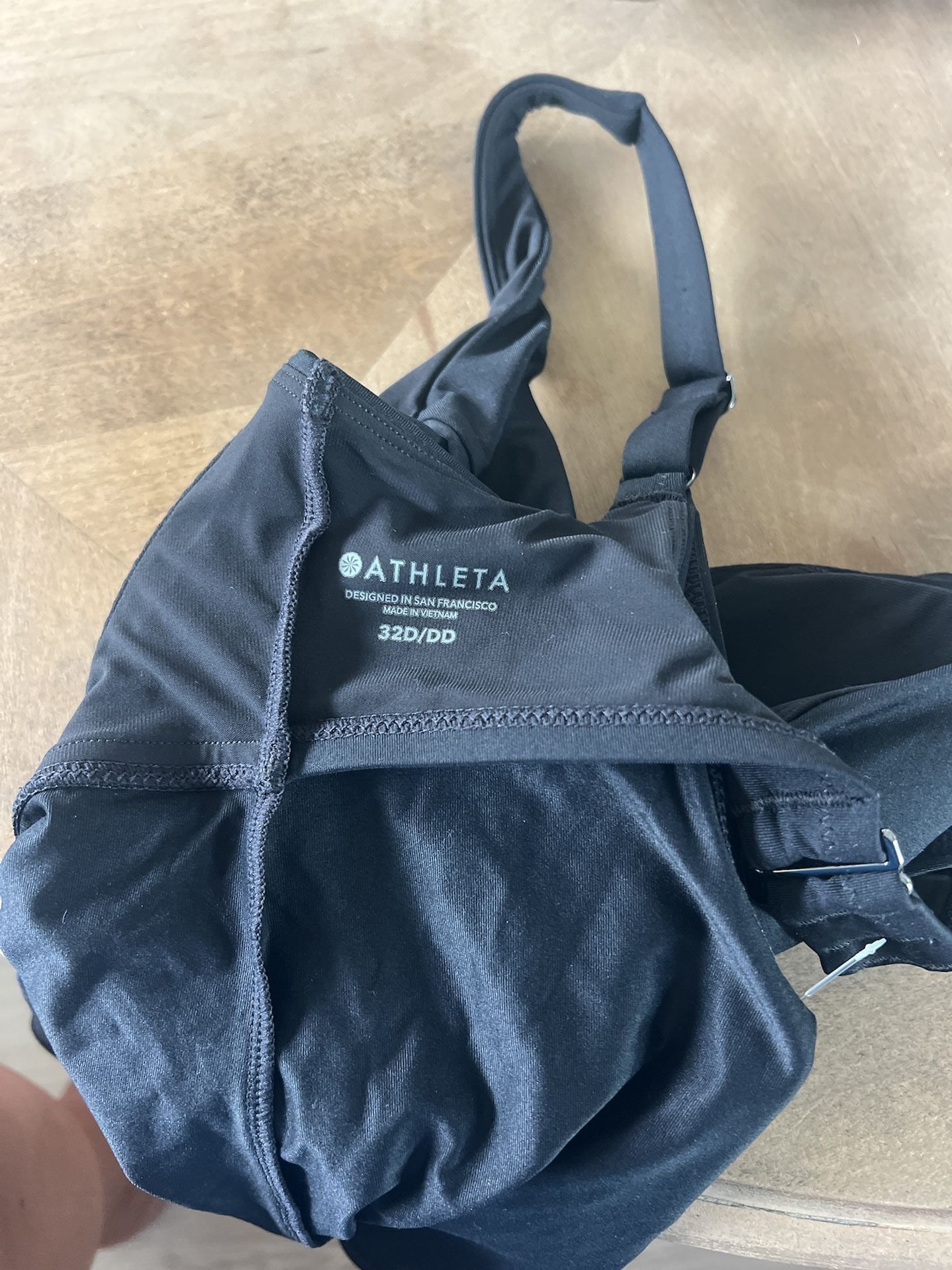 Athleta Bondi Bra Cup Underwire Tankini Top in Black 10