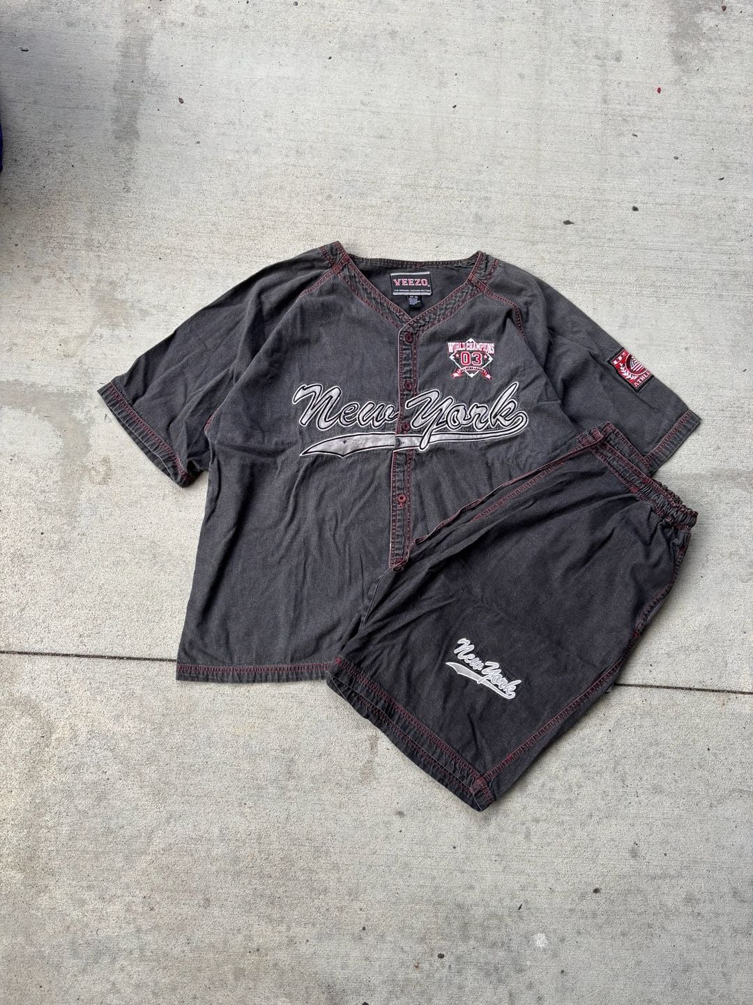 NWT Veezo Denim New York Shirt & Shorts Medium 2 Piece Set Vintage 03 Champions 1
