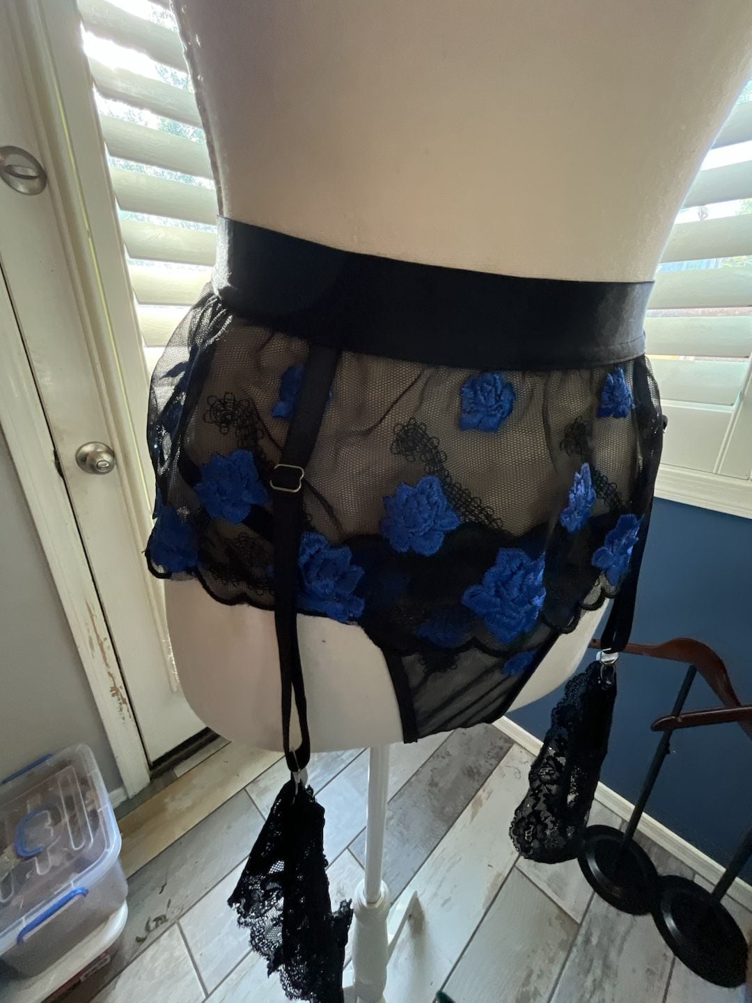 Floral Embroidery Mesh Lingerie Set with Bra, Garter Belt, and Thong 8