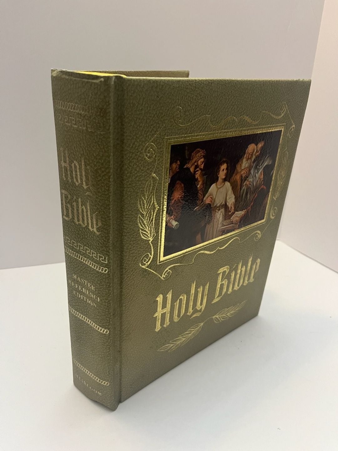 Vintage Heirloom Holy Bible Master Reference Edition, Catholic Edition. King James 3