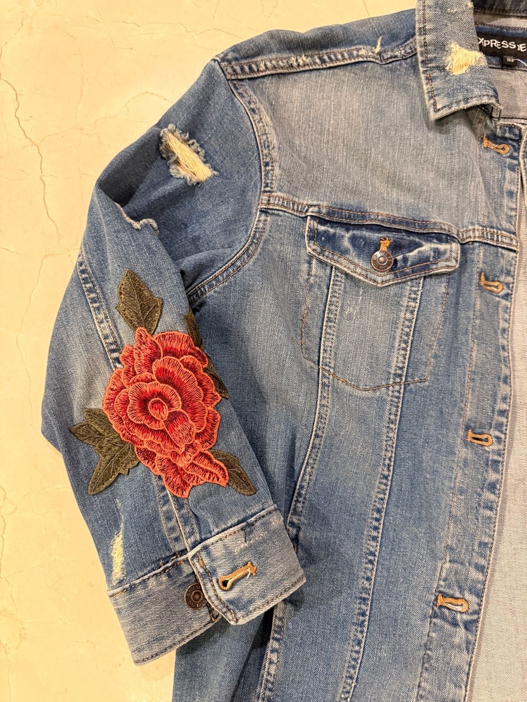 Product thumbnail 6