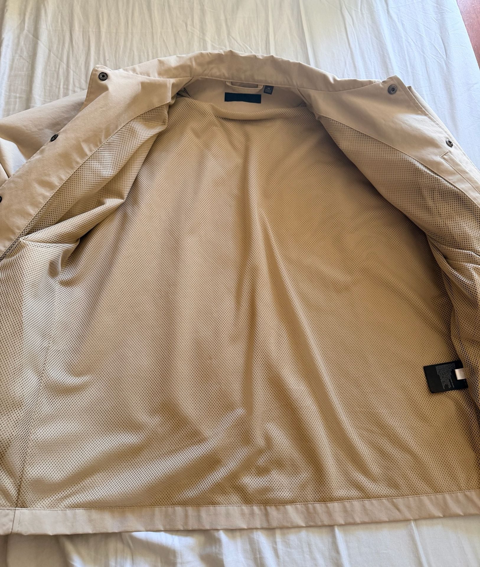 Uniqlo Beige Coach Jacket Men's Lightweight 8