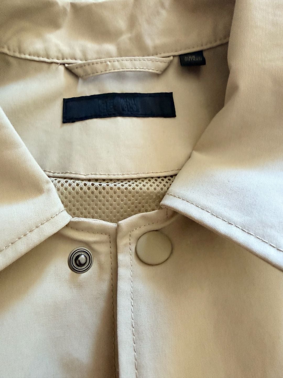 Uniqlo Beige Coach Jacket Men's Lightweight 9