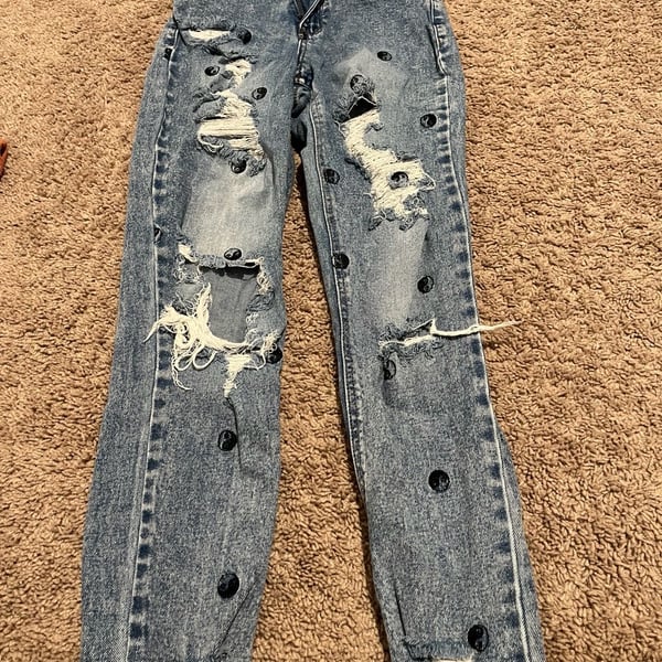 Tinseltown Juniors Jeans sz 5 Medium Wash Embroidered Yin Yang Soft Grunge UI15