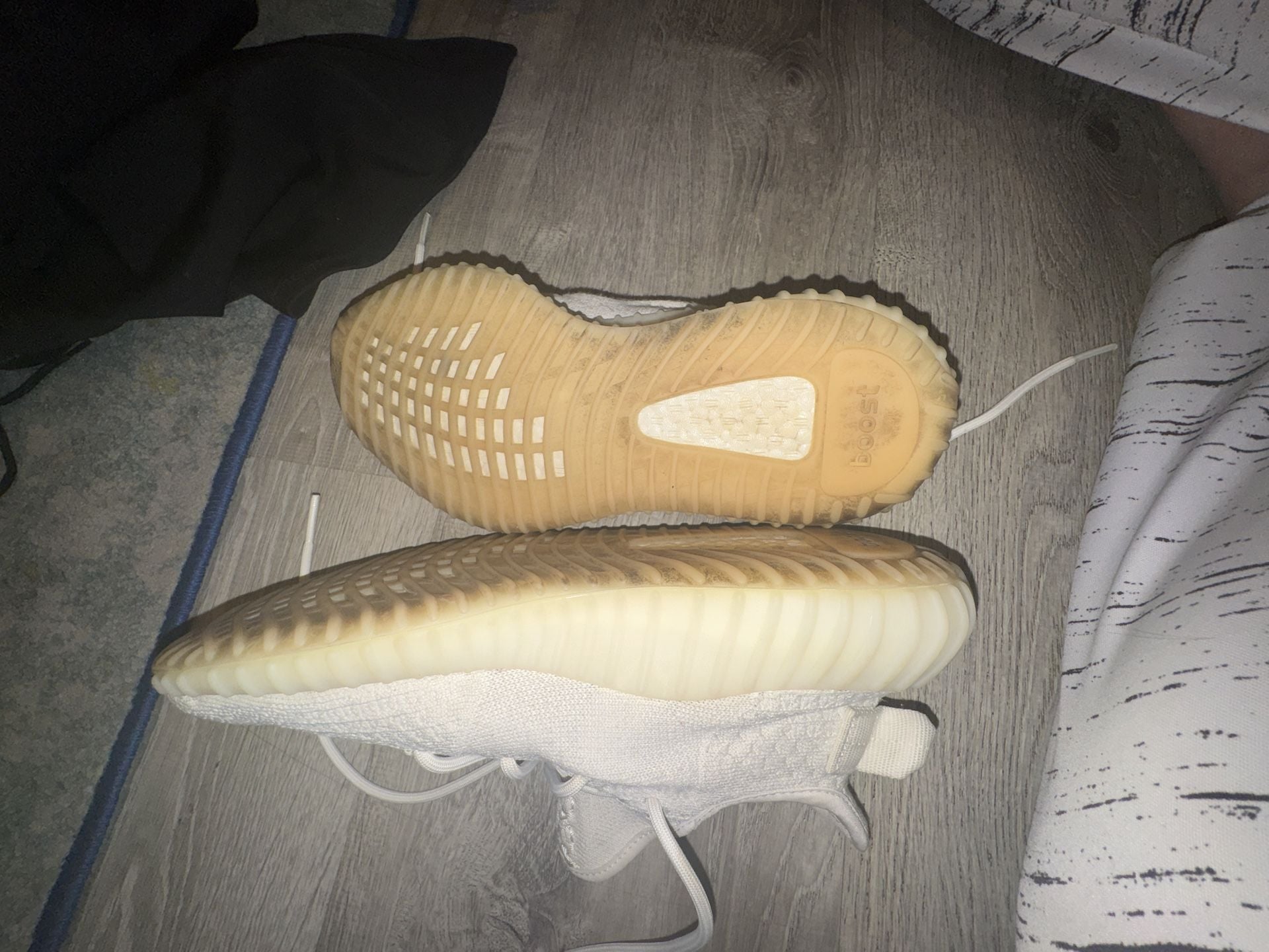 adidas Yeezy Boost 350 V2 White Bone Mens Shoes HQ6316 Size 11 7