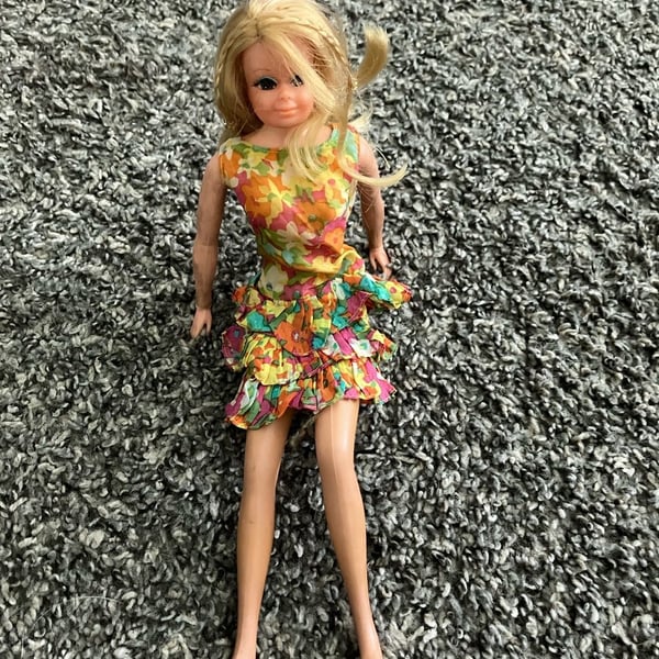 Vintage 1969 Mattel Living Skipper Doll Figure Articulated Rooted Lashes Barbie