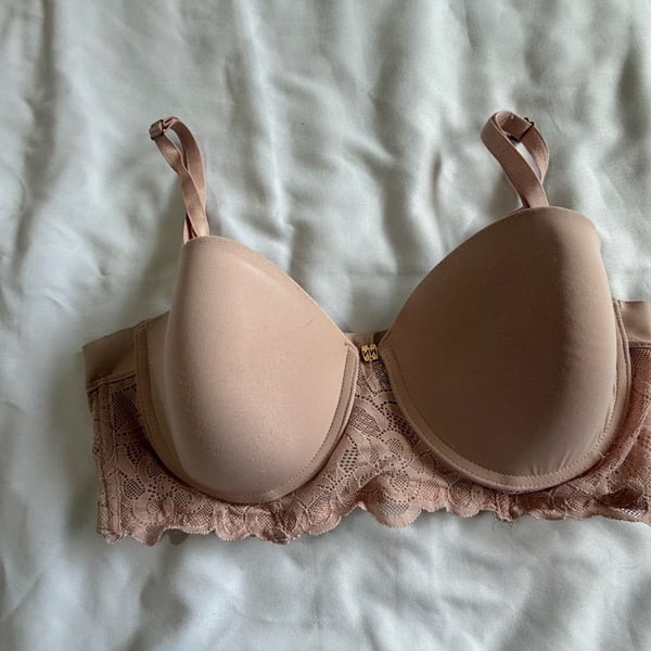Nude Beige Lace Trim Push Up Bra 36C Underwire Padded Coquette Y2K Minimalist 