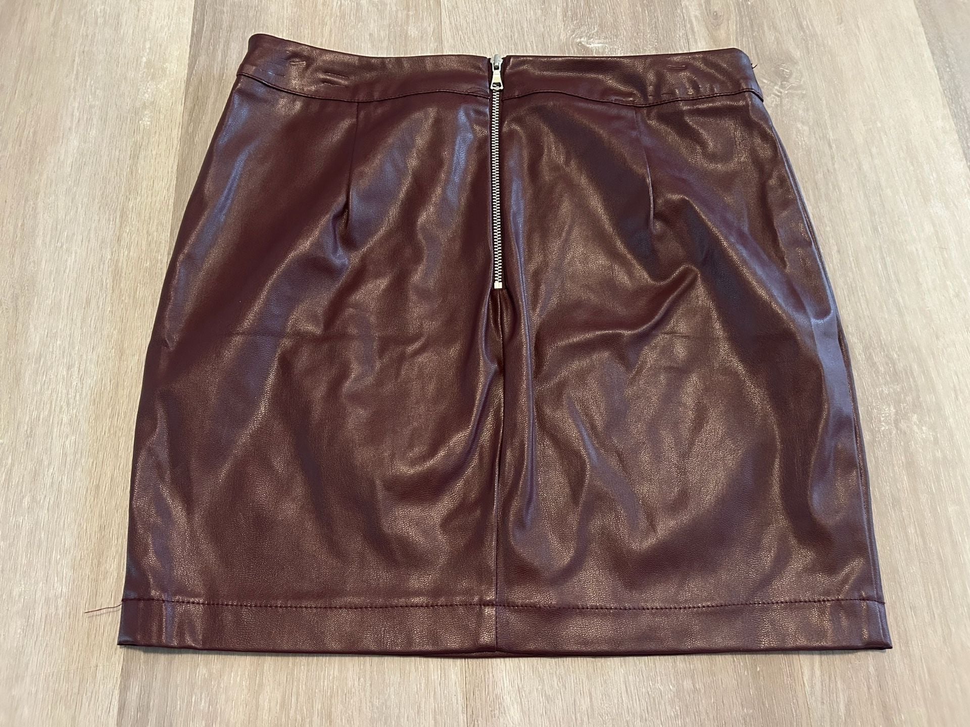 Bardot Burgundy Faux Leather Mini Skirt with Back Zipper 4