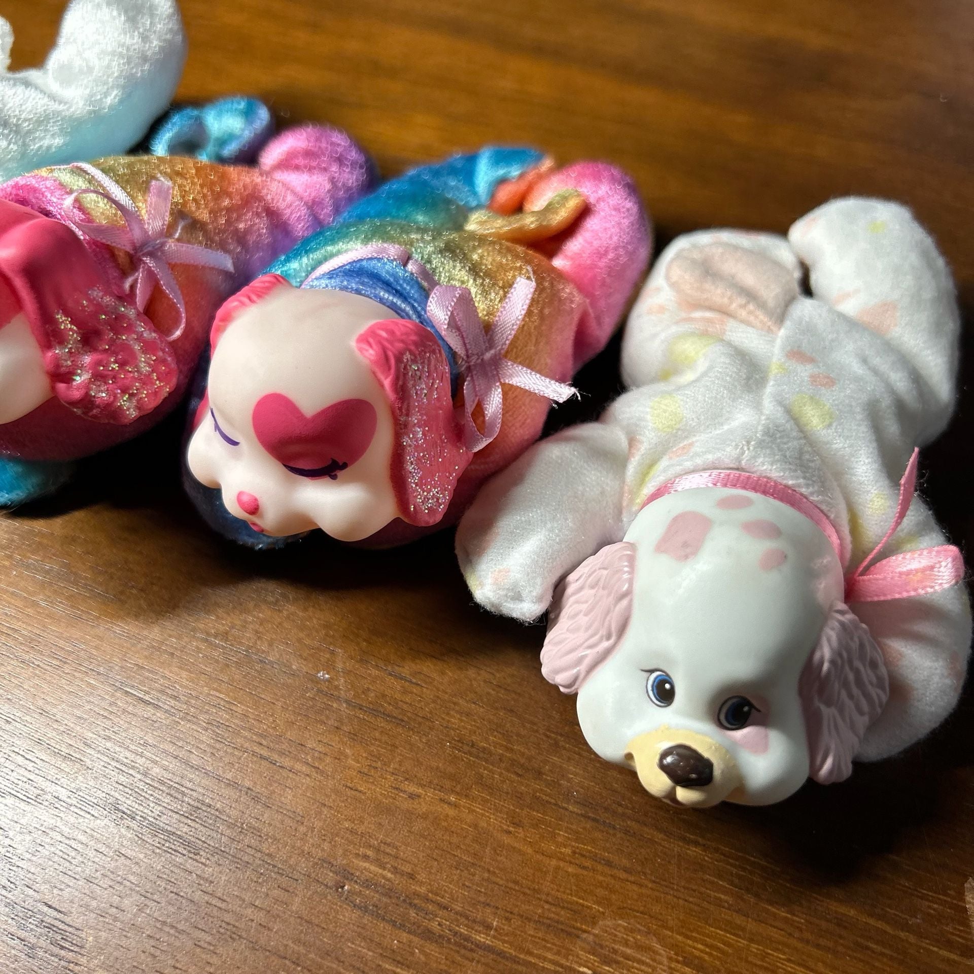 Vintage 1991 Hasbro Puppy Surprise Mom and Babies Bundle (Rainbow Mom & Tan Mom) 8