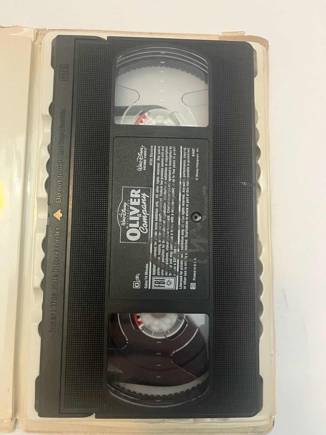 Oliver & Company A Walt Disney Masterpiece VHS Tape 2