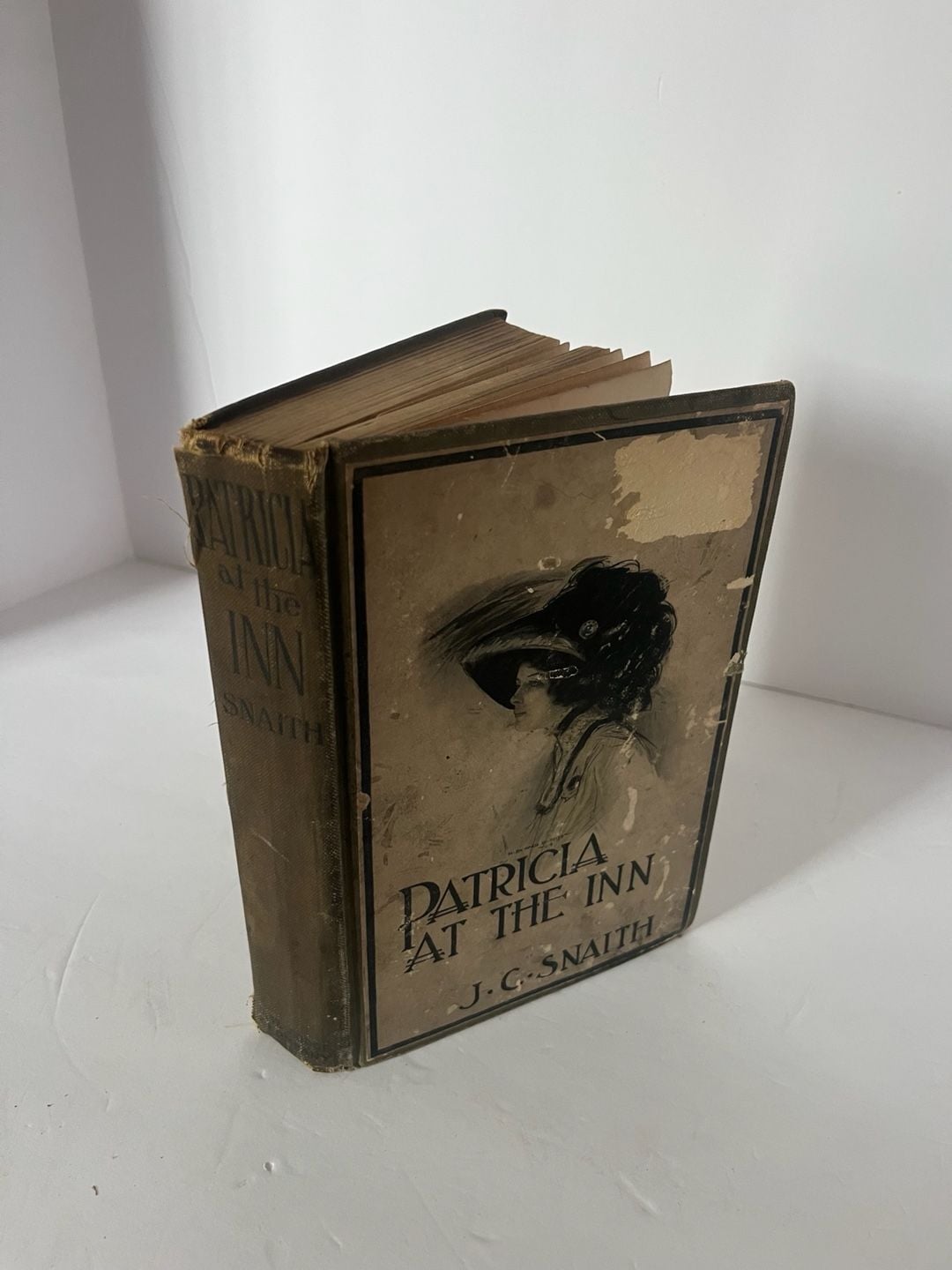 Patricia at the Inn by J.C. Snaith, 1906 First Edition Hardcover 4