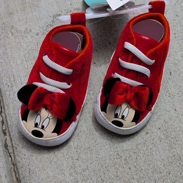 Disney Minnie Mouse Infant Red Velour Crib Shoes with Bow