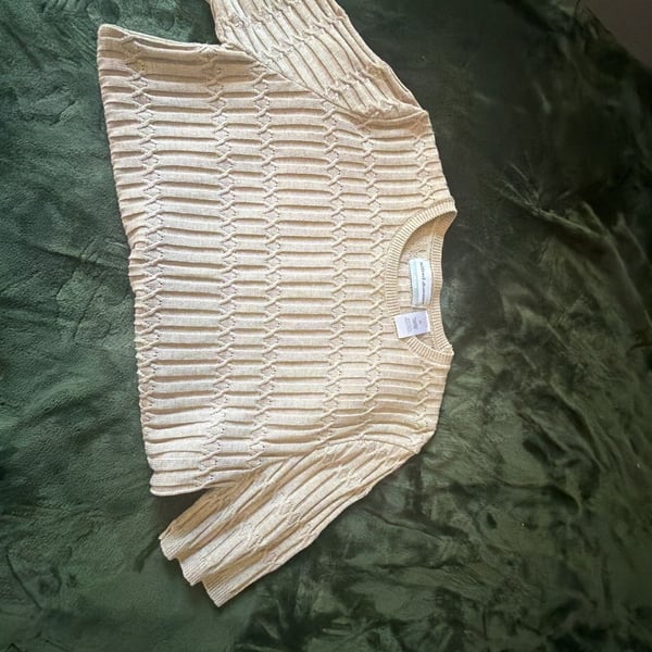 Alfred Dunner Petite Women's Beige Cable Knit Short Sleeve Sweater